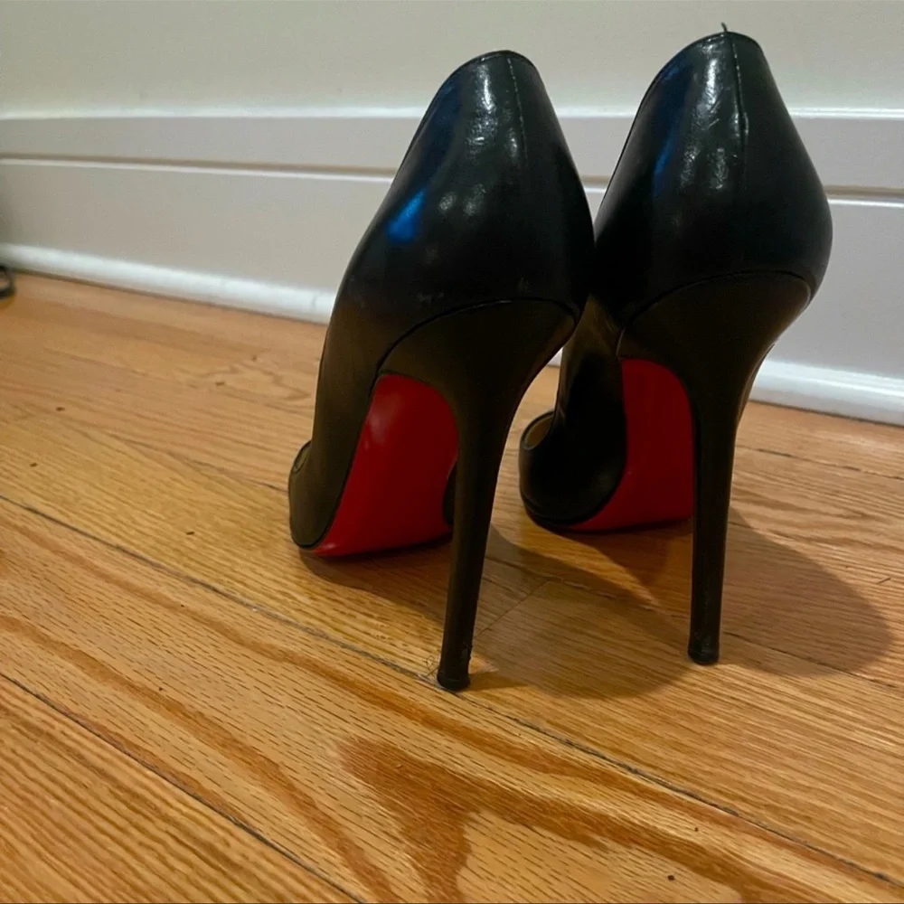 So Kate Louboutin’s, size 37 - Picture 1 of 3